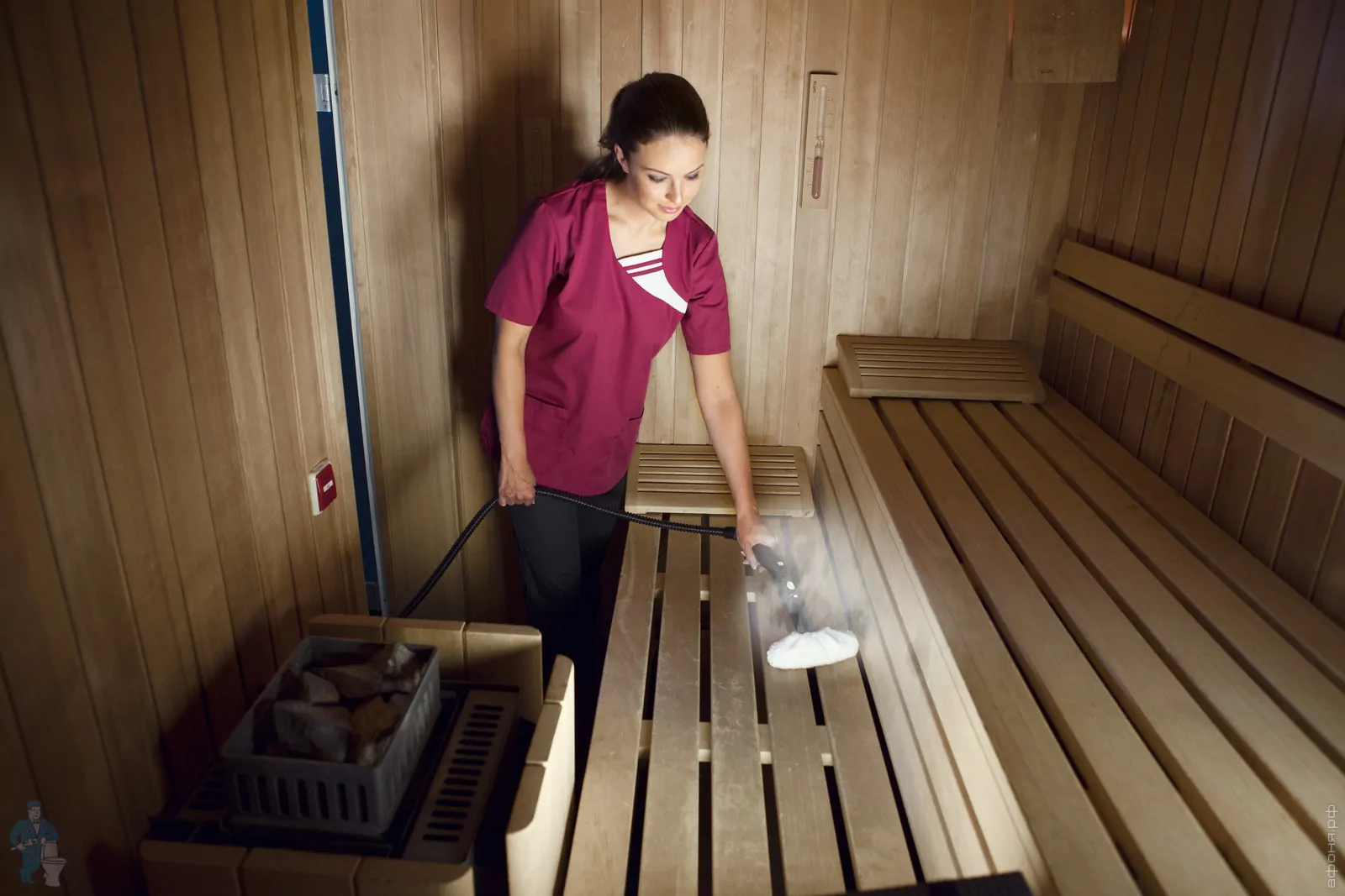 Kylpyhuoneen ja saunaan pesu